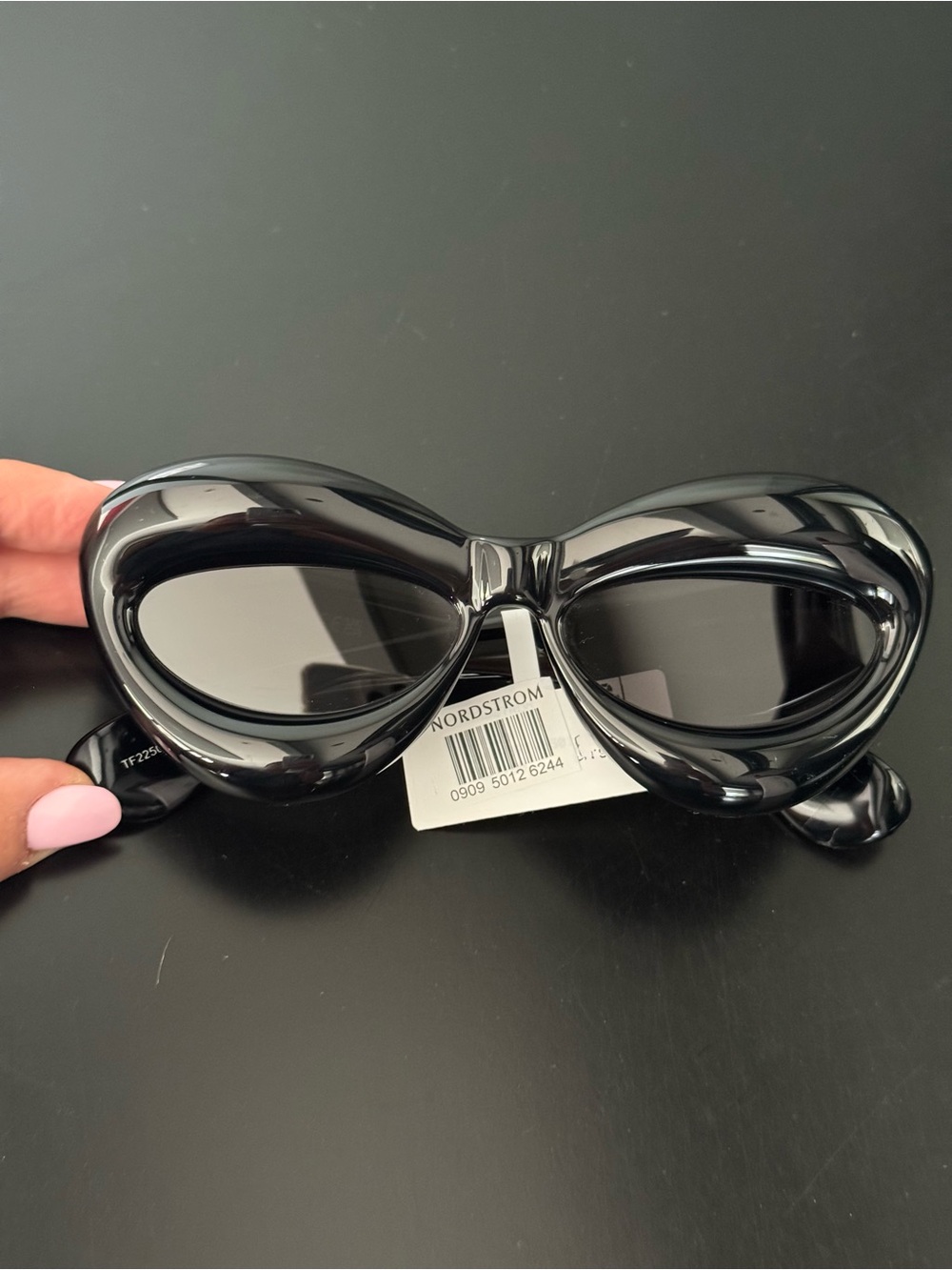 Loewe Black Chunky Cat-Eye Sunglasses Women Brand New